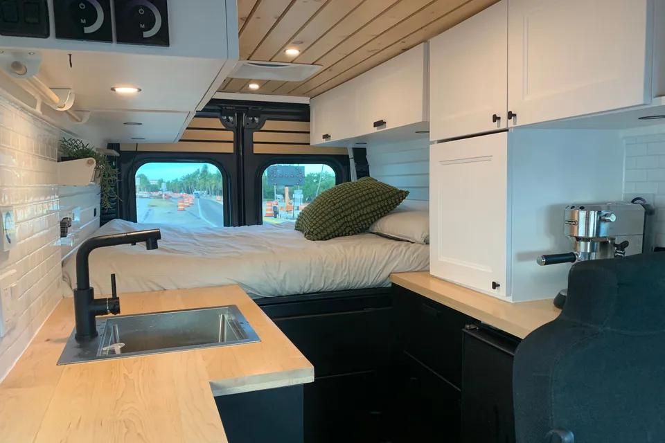 Van Love
