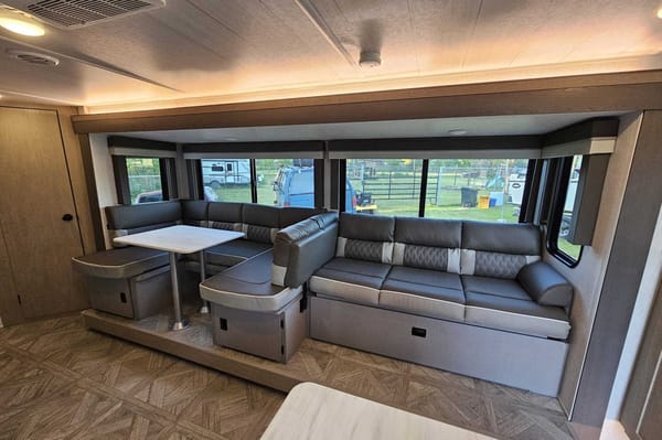 Dustin's Forest River Forest Wildwood Travel Trailer