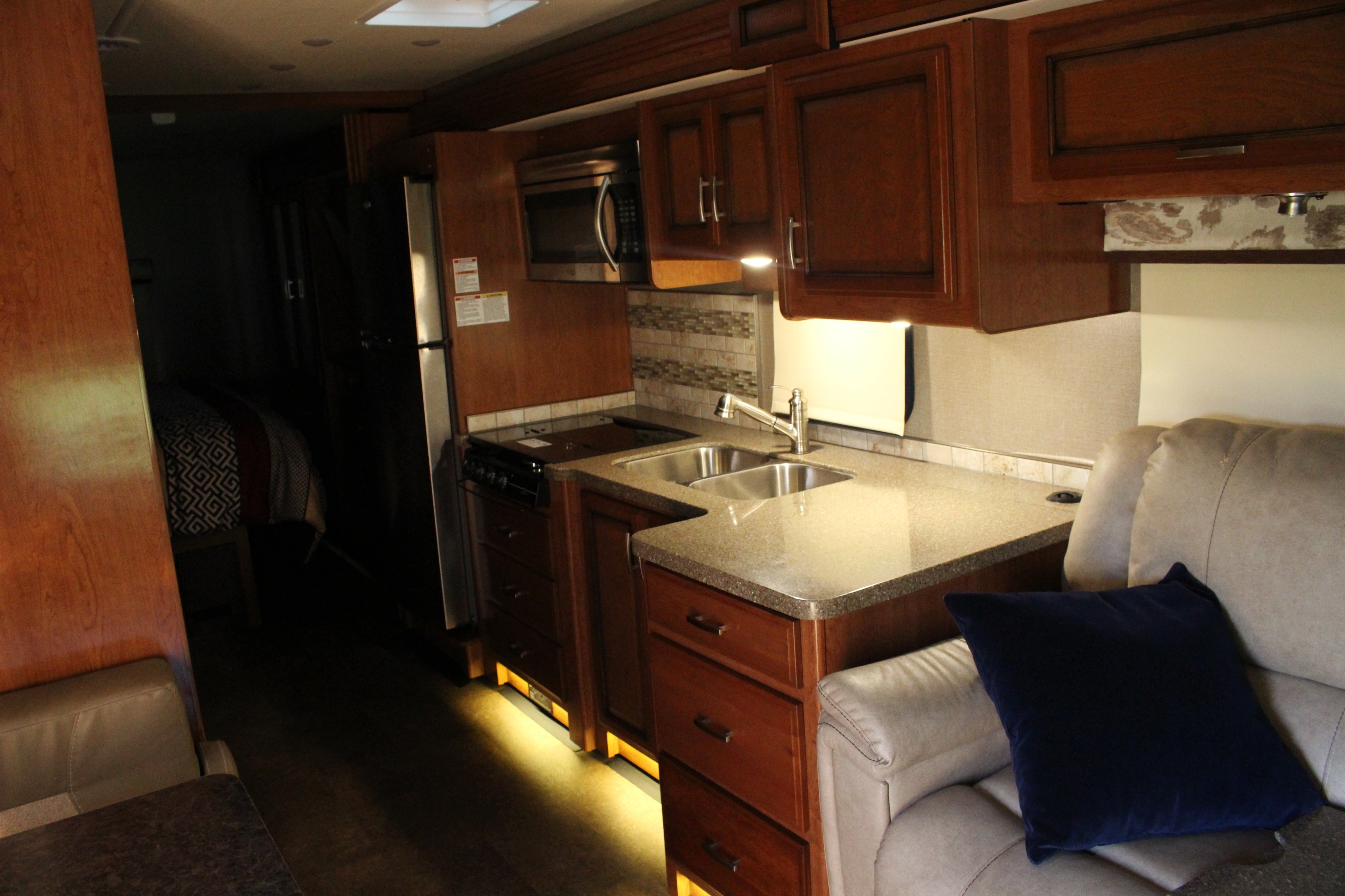 Brad and Kim’s Holiday Rambler Vesta 30f Class C
