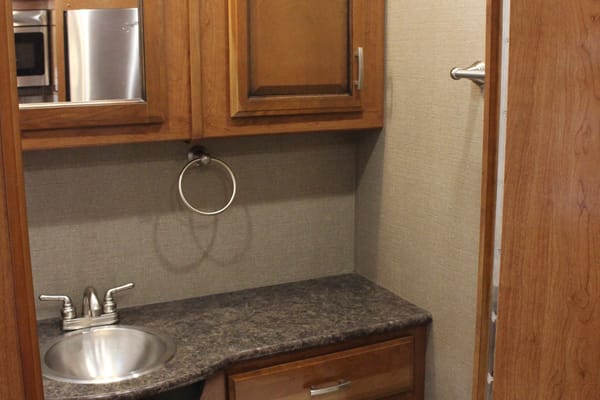 Brad and Kim’s Holiday Rambler Vesta 30f Class C