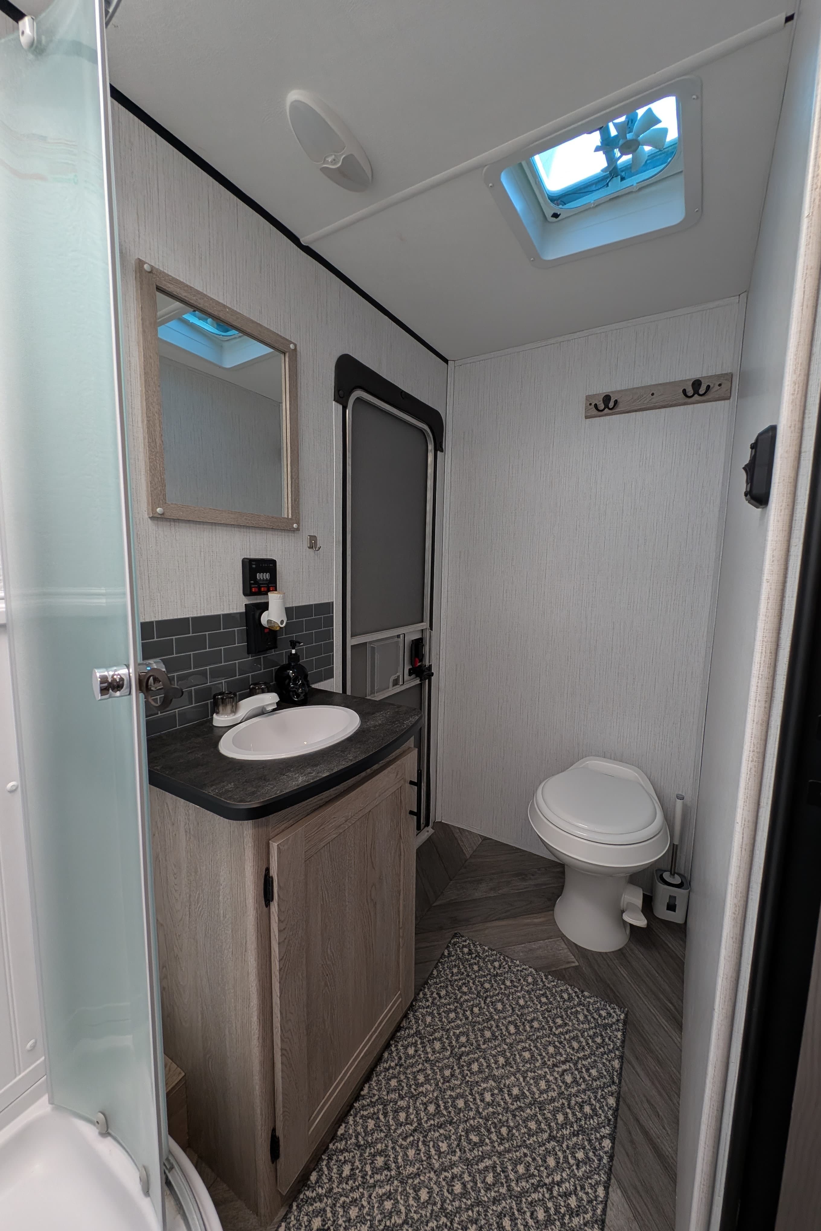 Heartland Prowler 320bh Travel Trailer