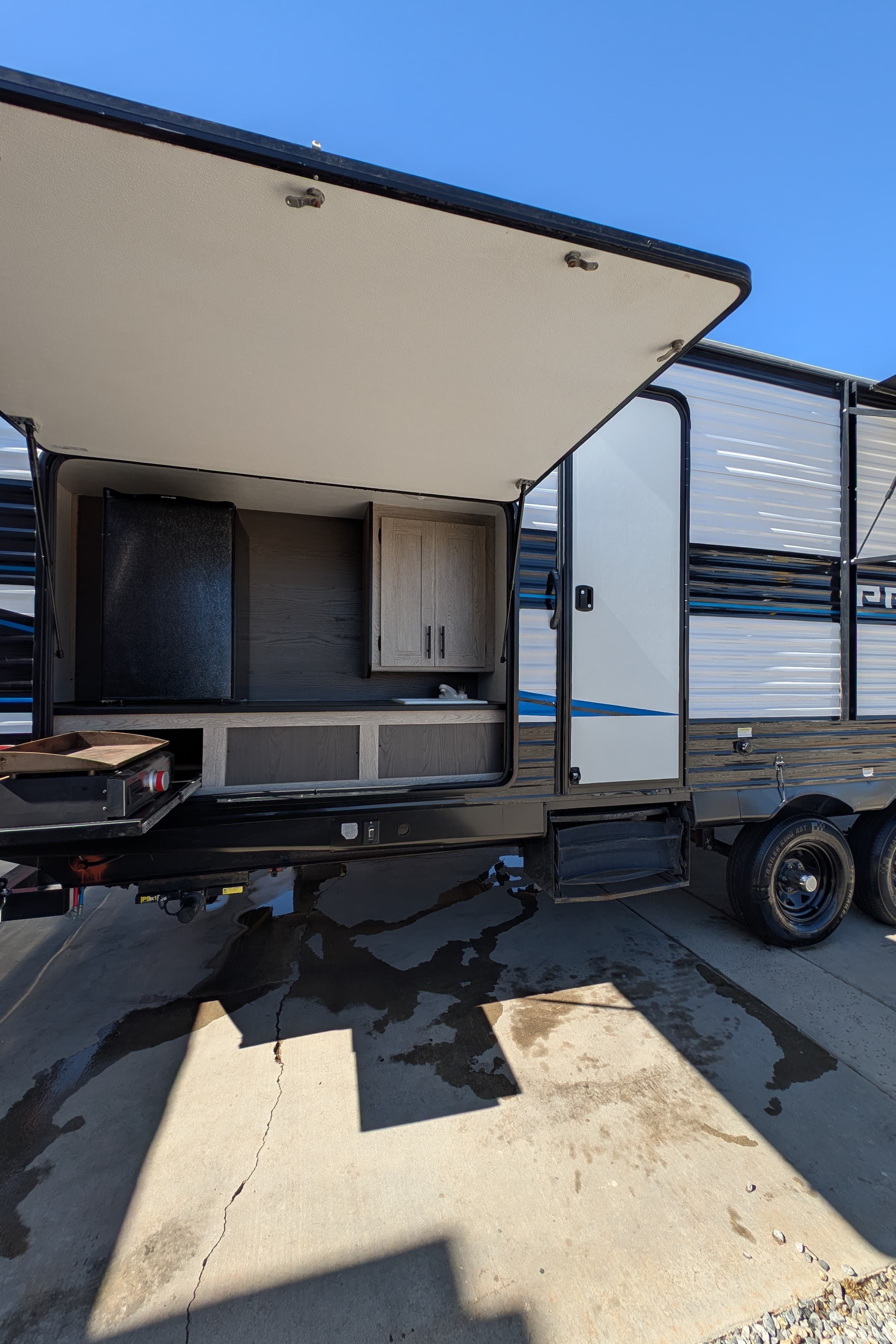 Heartland Prowler 320bh Travel Trailer