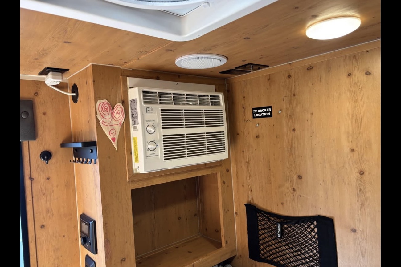 Pingkan's Sunray Sport Trailer