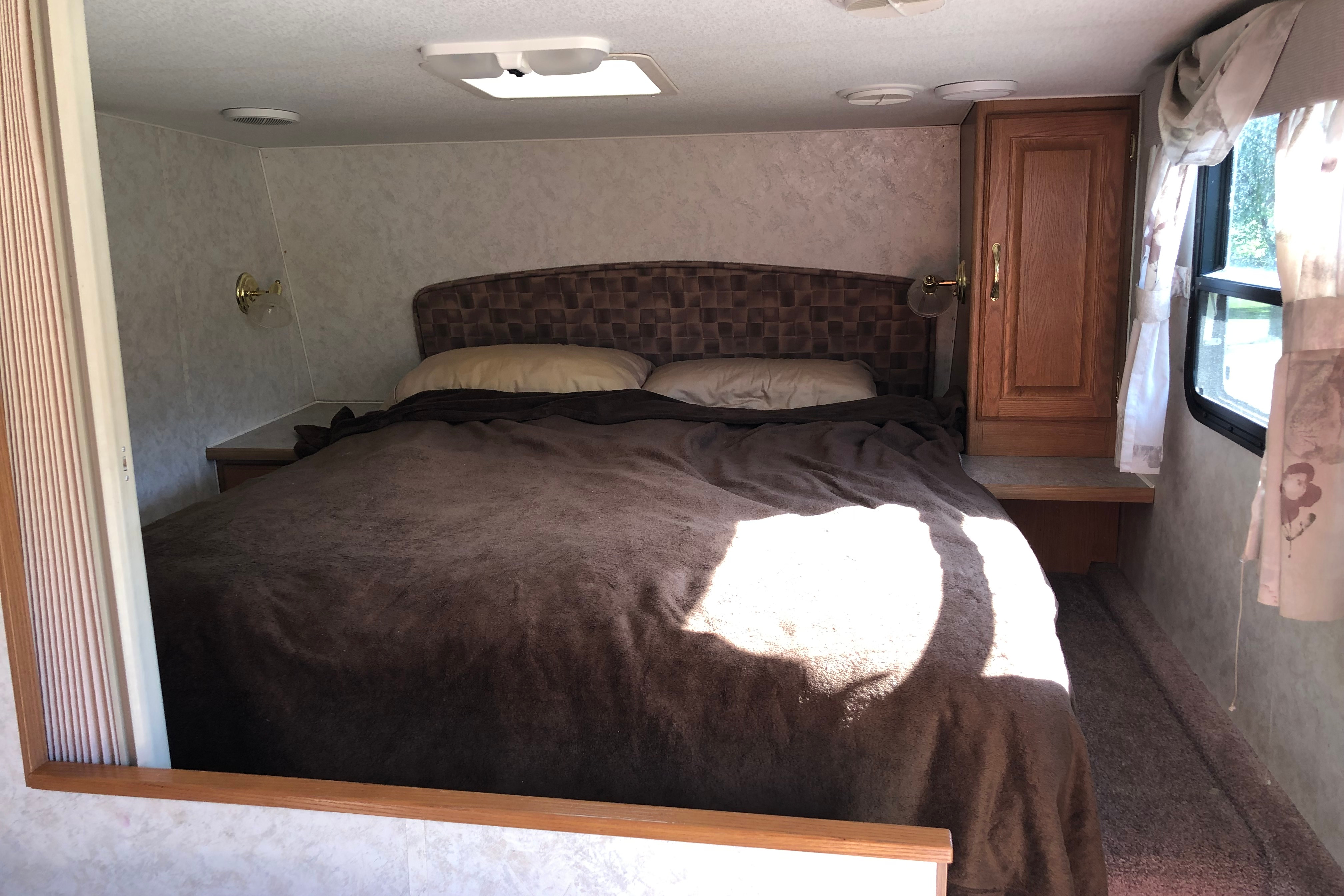 Bret's Triple E Topaz Fifth Wheel