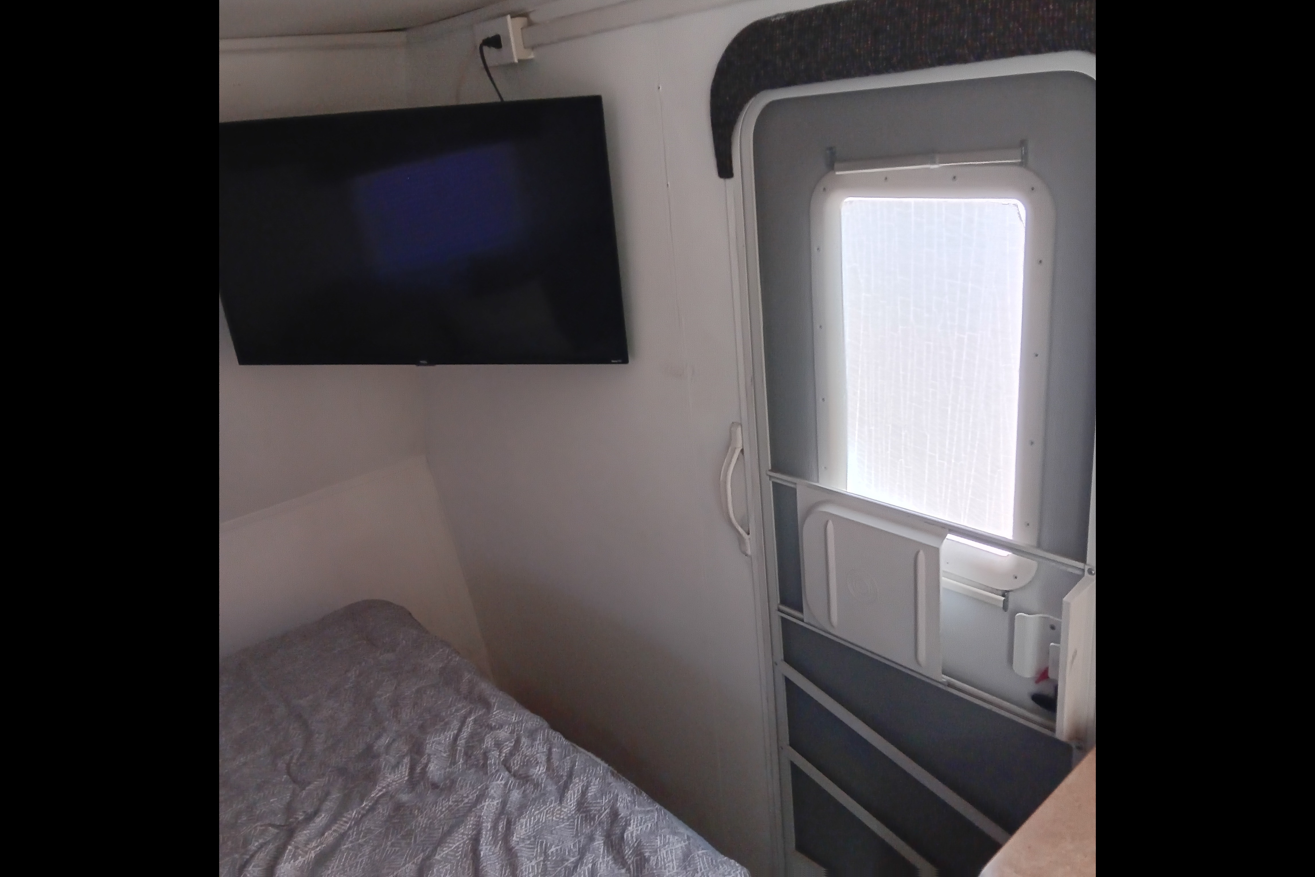 Sha-she-sha the Cozy Camper