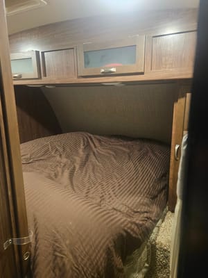 Christian's Dutchman Aerolite 242bhsl Travel Trailer
