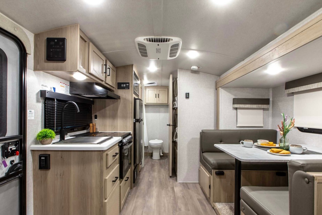 2022 Solar power off road adventure trailer E-Pro