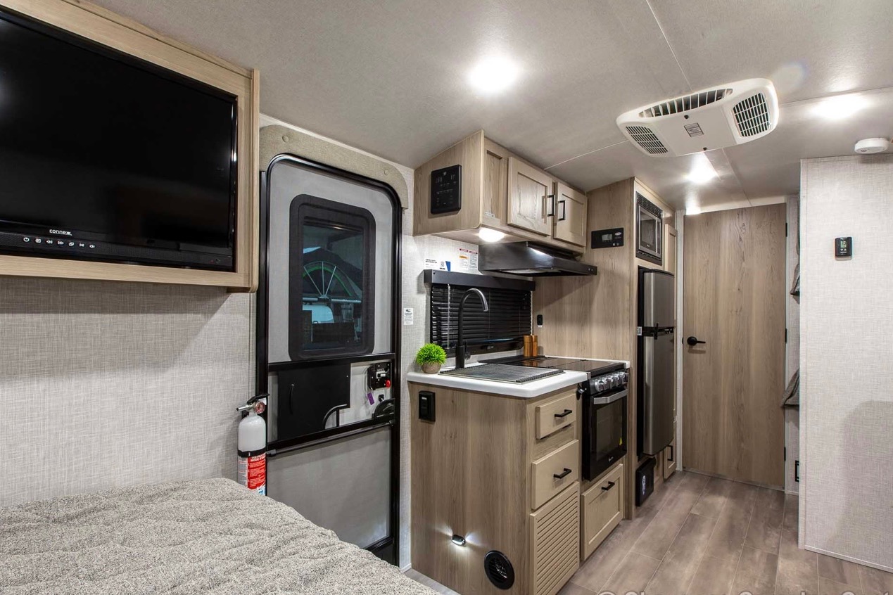 2022 Solar power off road adventure trailer E-Pro