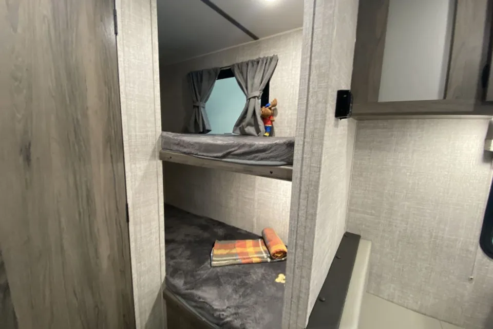 Your Starcraft 19BH Travel Trailer Vacation!