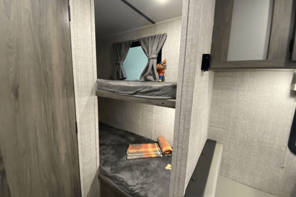 Your Starcraft 19BH Travel Trailer Vacation!