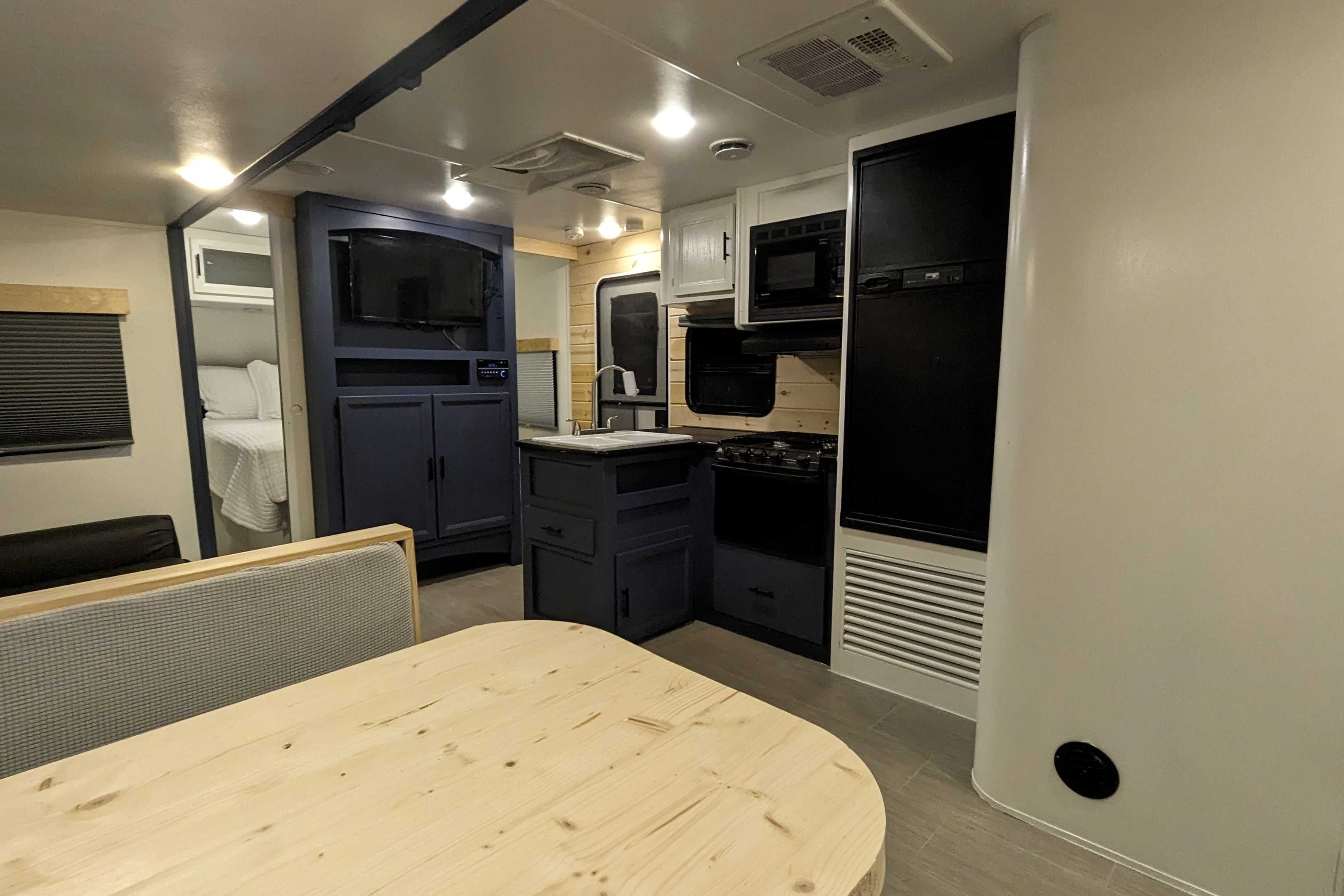 James's Dutchmen Kodiak Travel Trailer