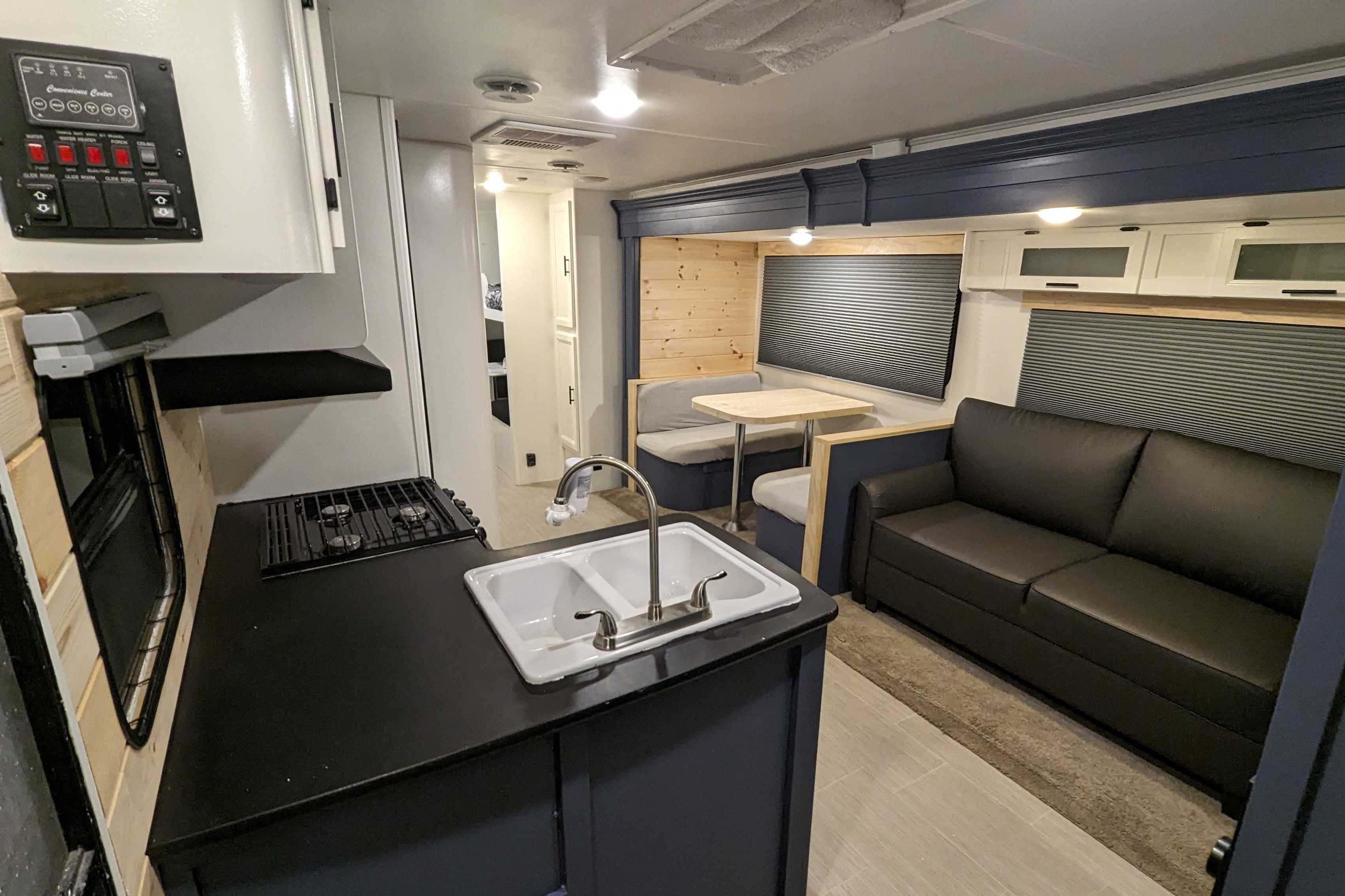 James's Dutchmen Kodiak Travel Trailer