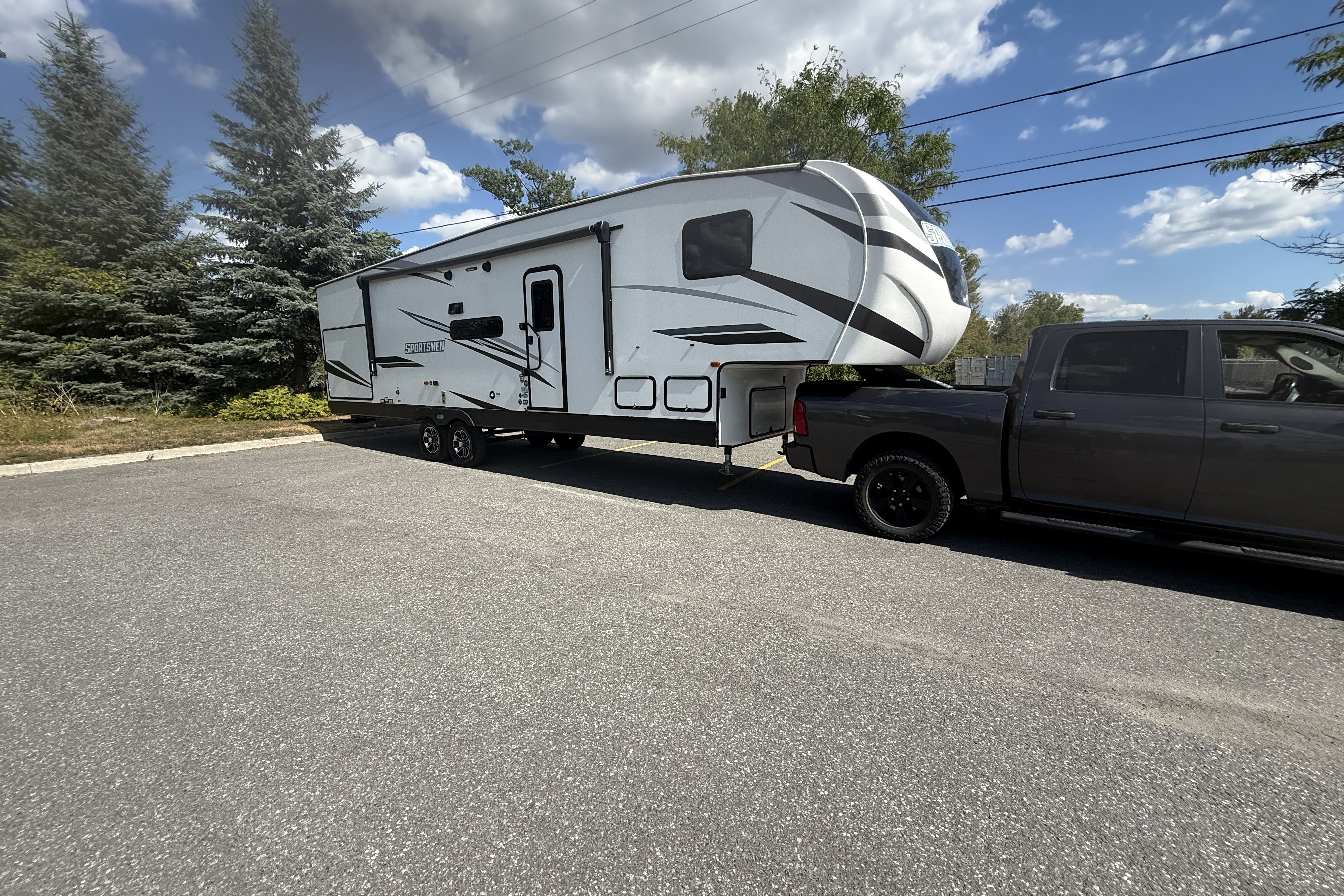 Steven's KZ Sportsmen S-302 Fifth Wheel