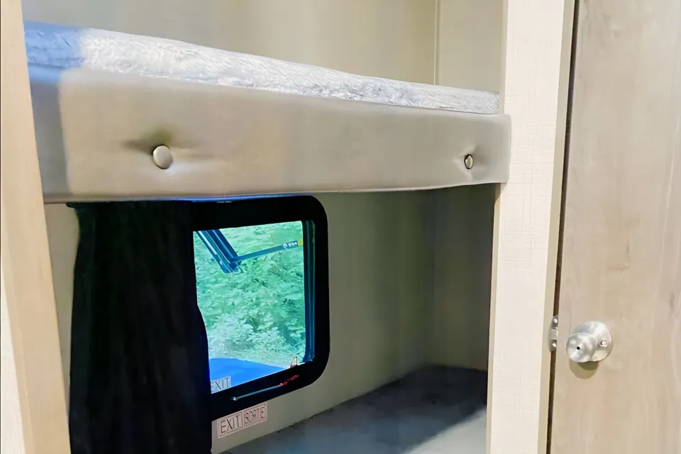 Brandao's Trailer