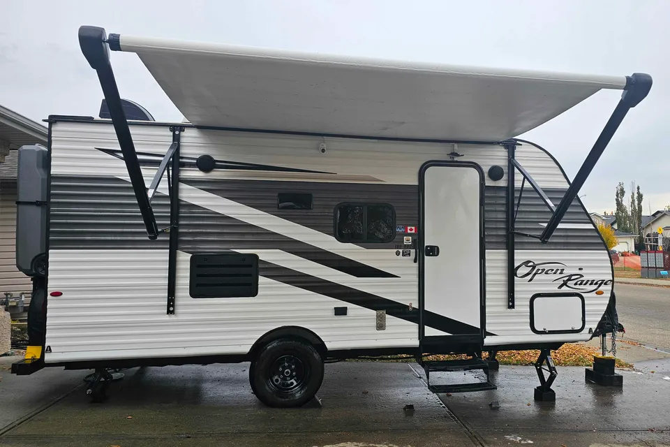 DK Open Range Travel Trailer
