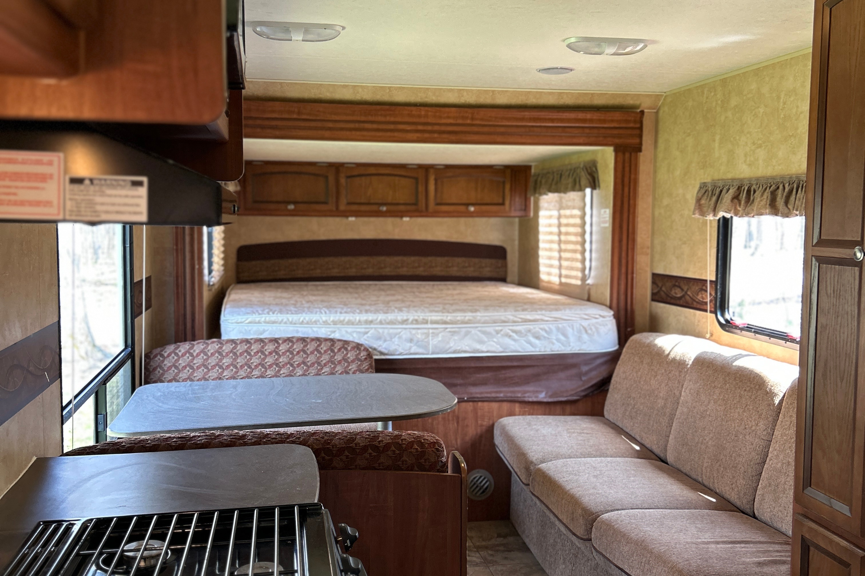 Carla's Jayco Jay Feather Travel Trailer