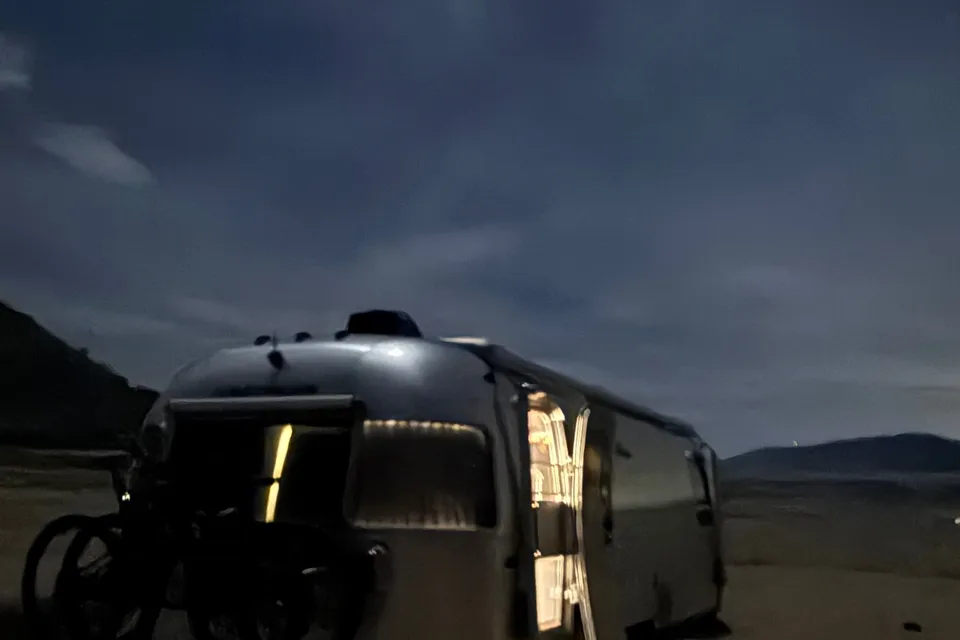 Morgan's Airstream Globetrotter 27RB Travel Trailer