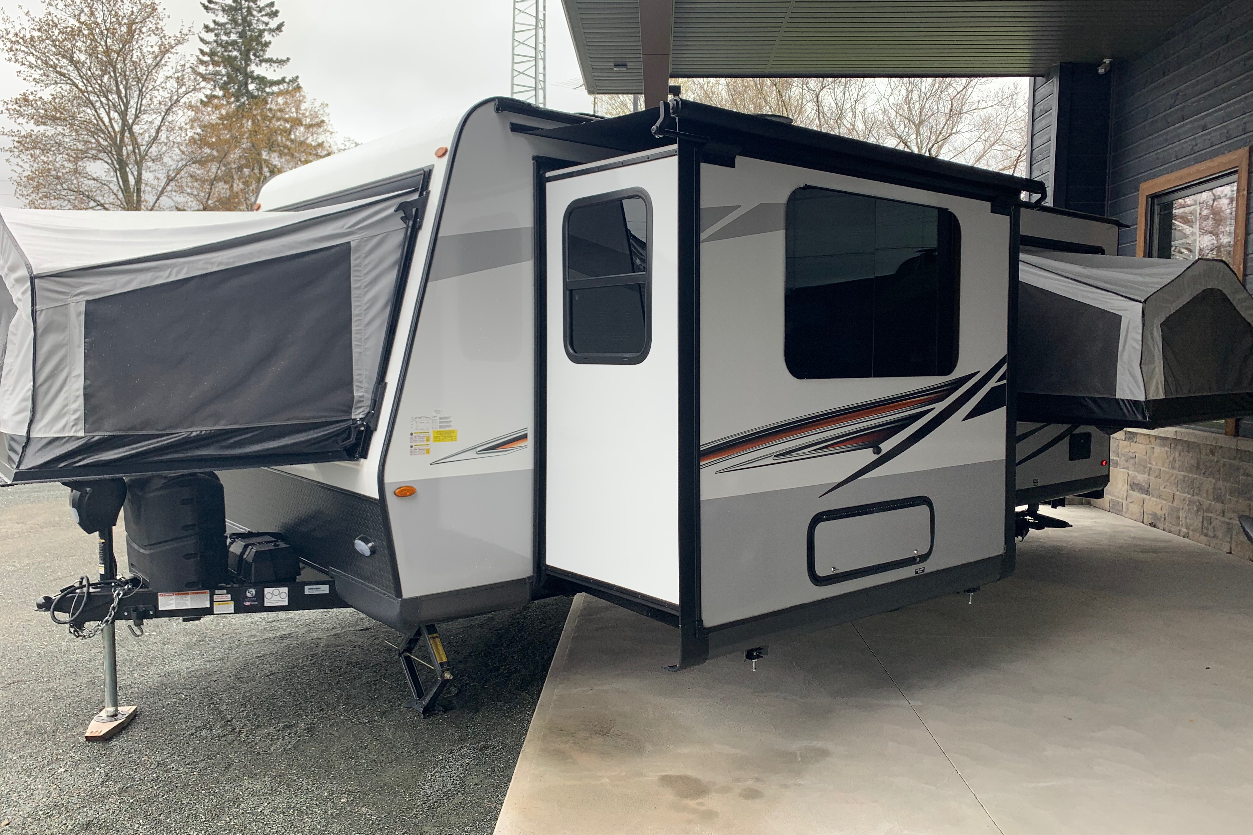 Rockwood Roo 233S Hybrid