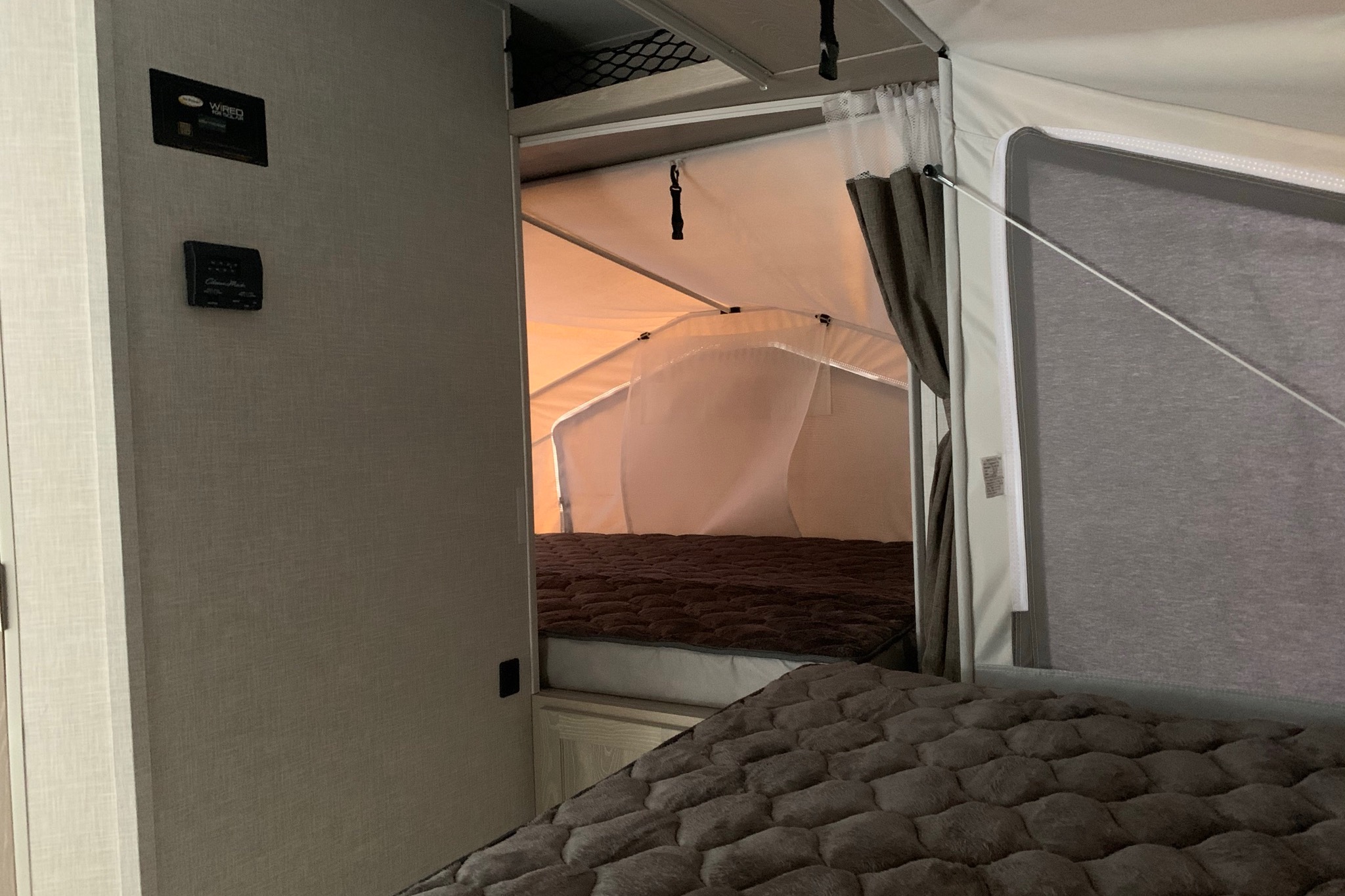 Rockwood Roo 233S Hybrid