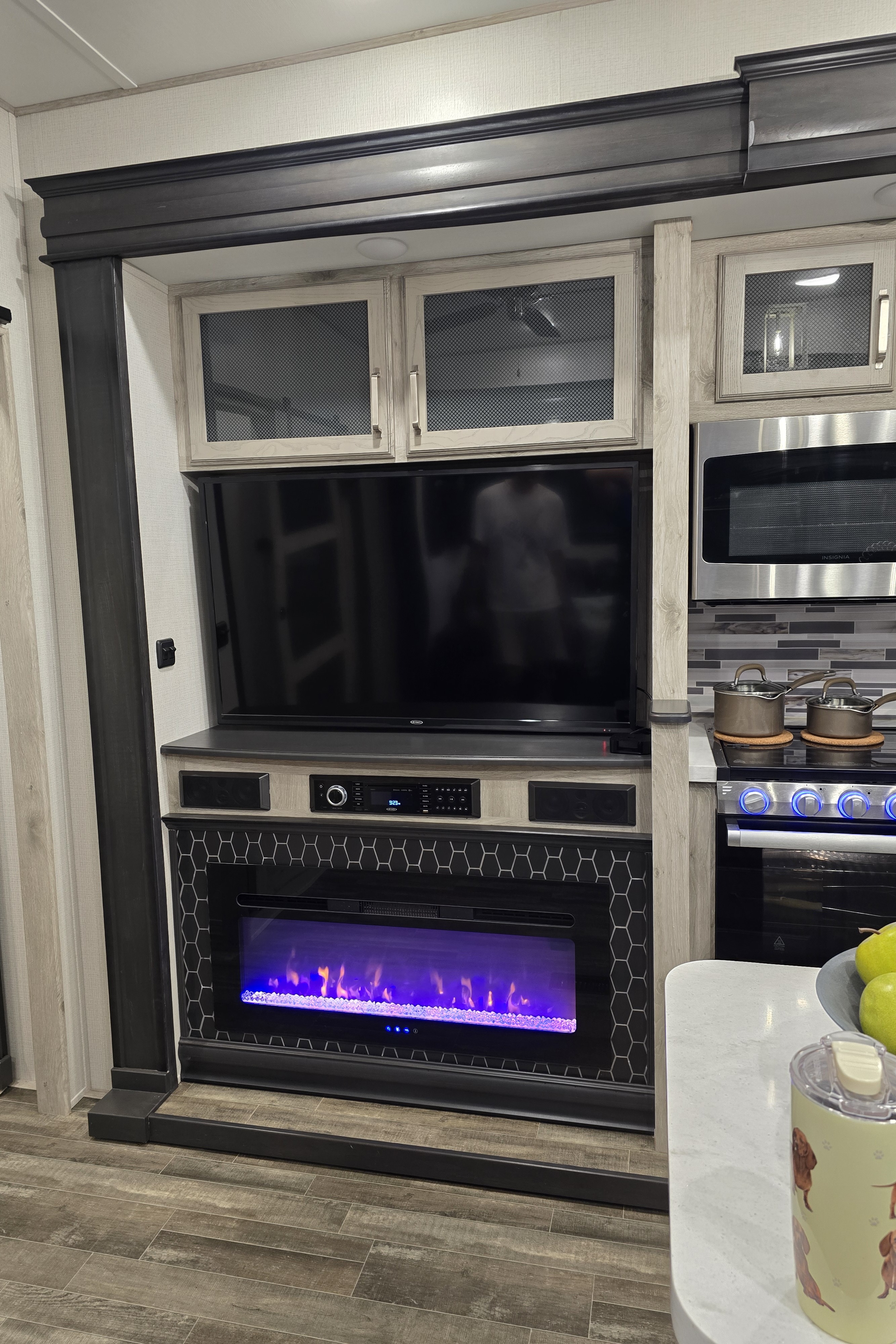 2024 Keystone Avalanche Fifth Wheel