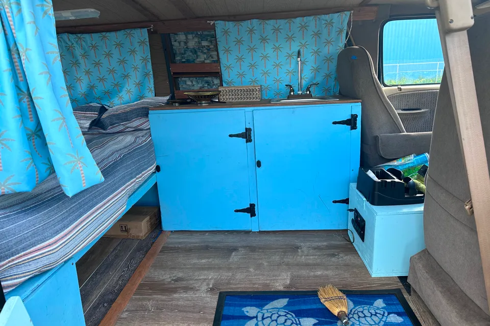 Good vibes Maui Camper Van