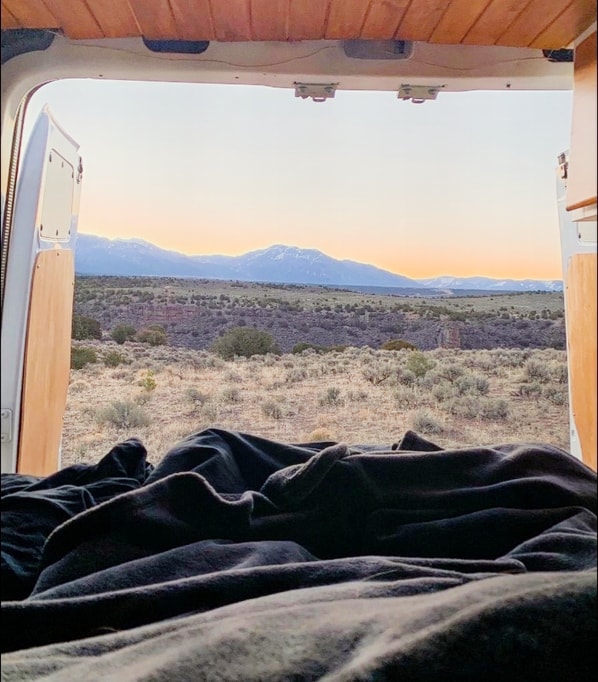 @Logout.Vanlife