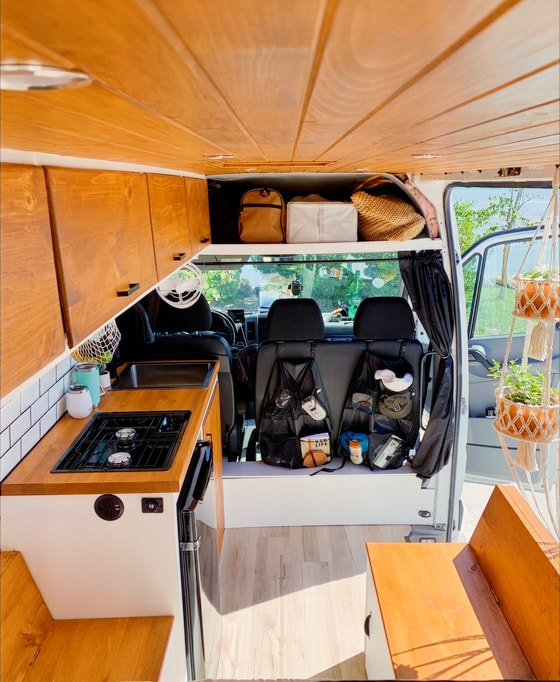 @Logout.Vanlife