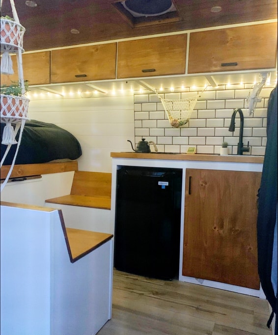 @Logout.Vanlife