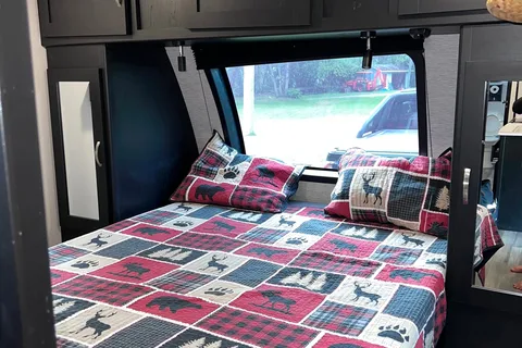 Shane’s Coachmen Express