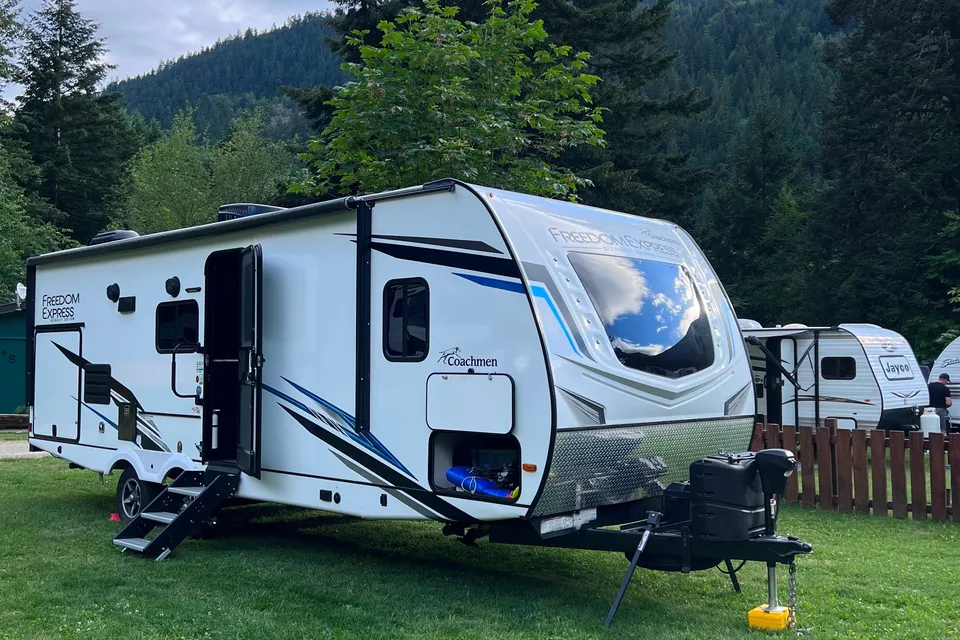 Shane’s Coachmen Express