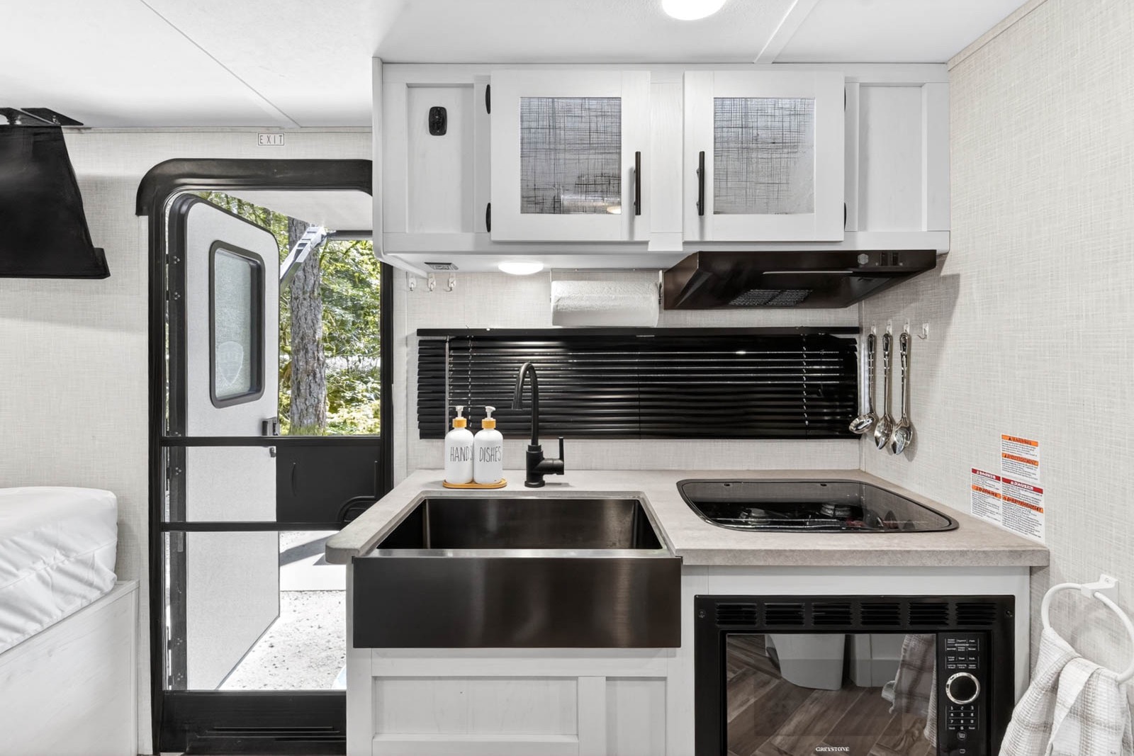West Coast Express | Delivered to Tofino | 2022 Coleman Rubicon | Sleeps 5