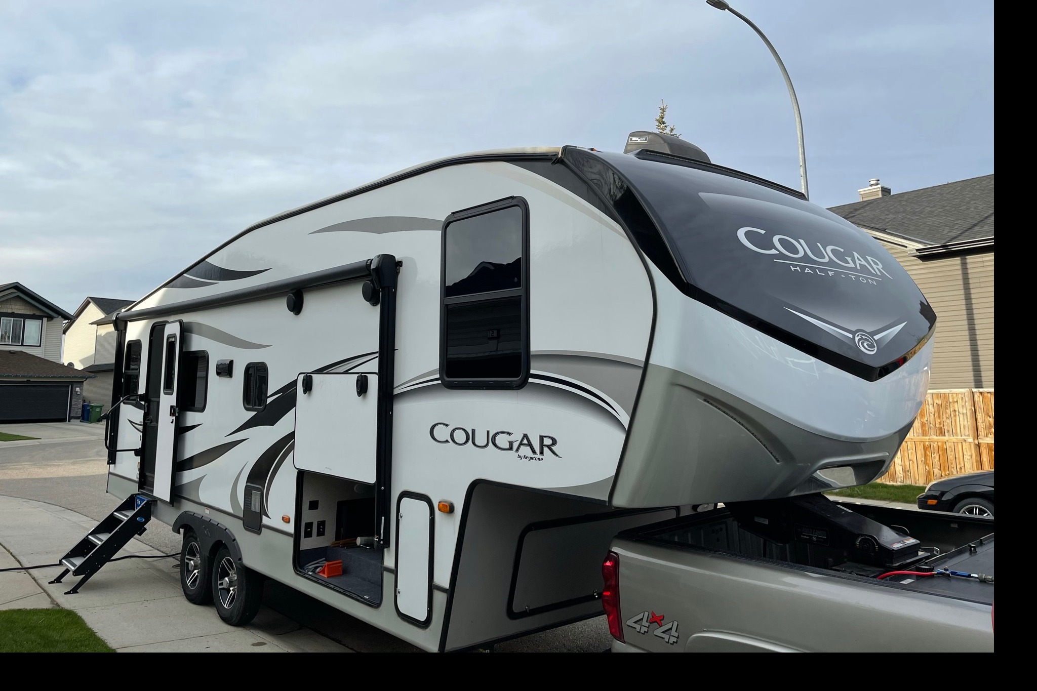 Kim's Keystone Cougar Fifth Wheel