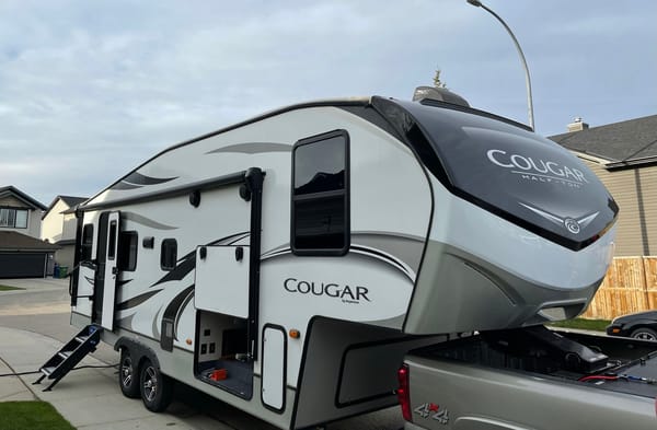 Kim's Keystone Cougar Fifth Wheel