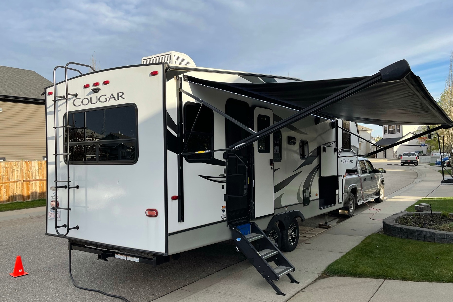 Kim's Keystone Cougar Fifth Wheel