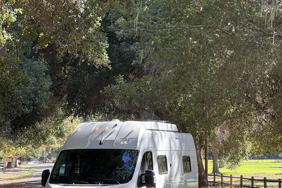 Wayne's Winnebago Solis 59px Class B