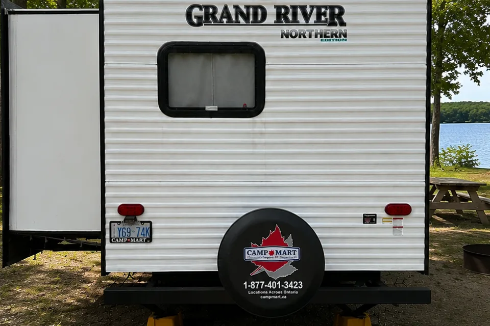 Family-Friendly Trailer | Queen Bed & Bunkhouse | Optional Delivery & Setup