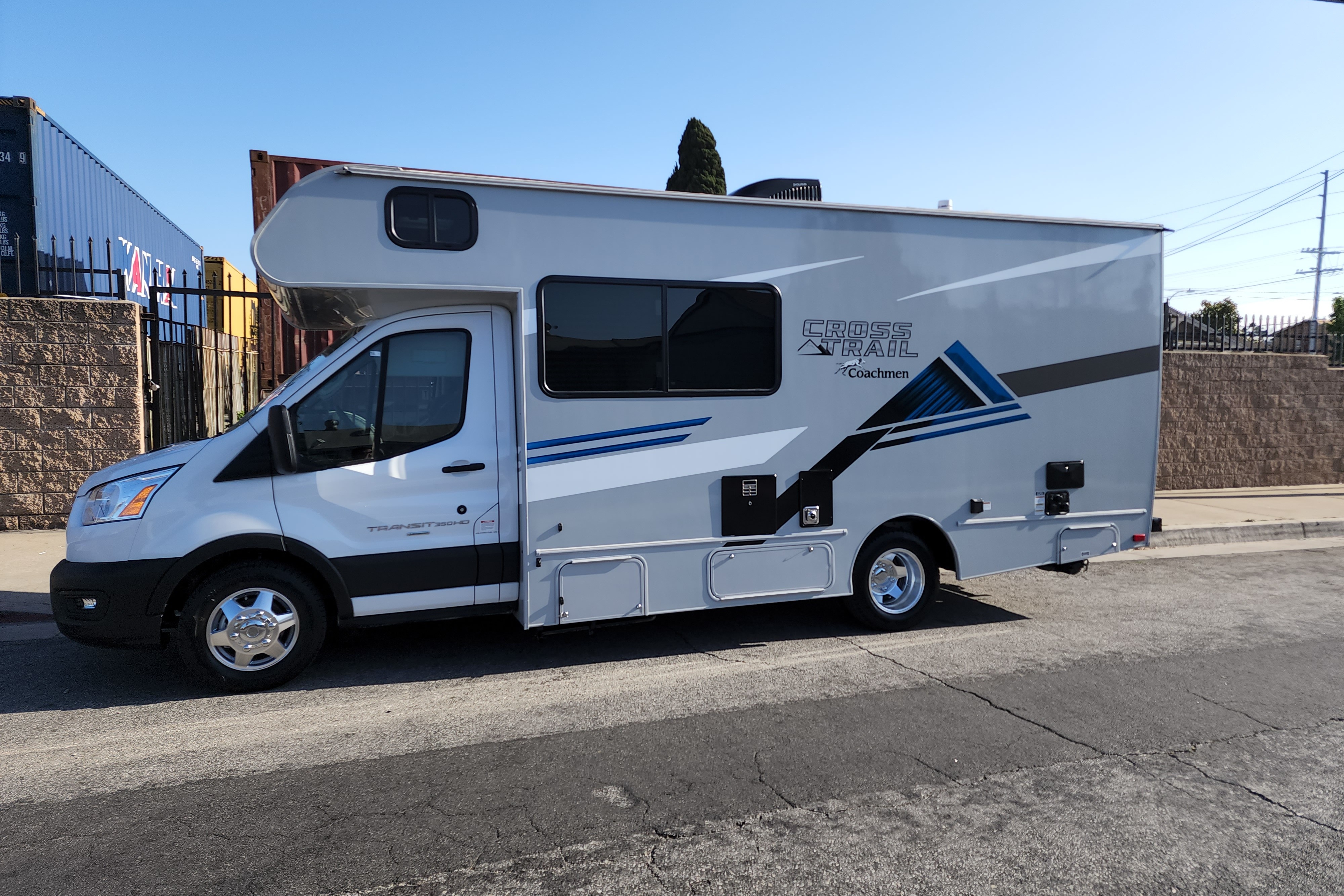Balmore's coachmen cross trail Class C