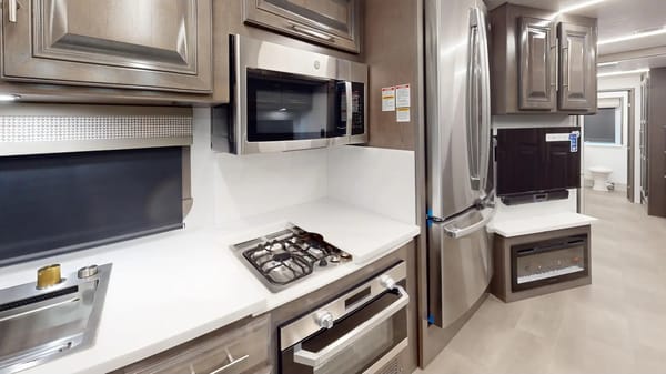 Luxury 2022 Georgetown GT7-Travel and Camp in style