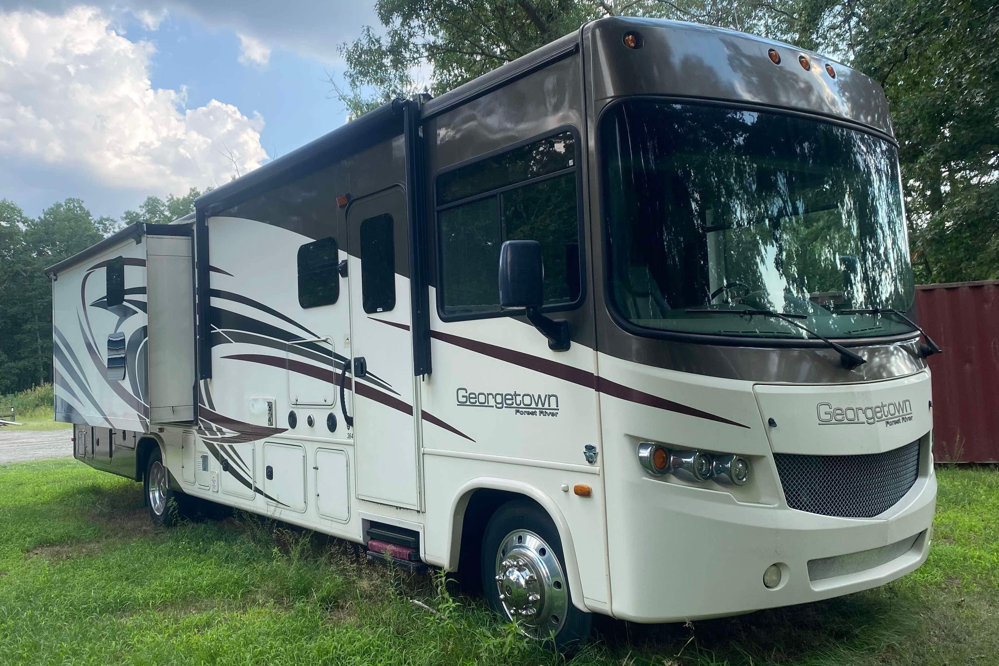 Family adventures! Forest River 364TS Class A