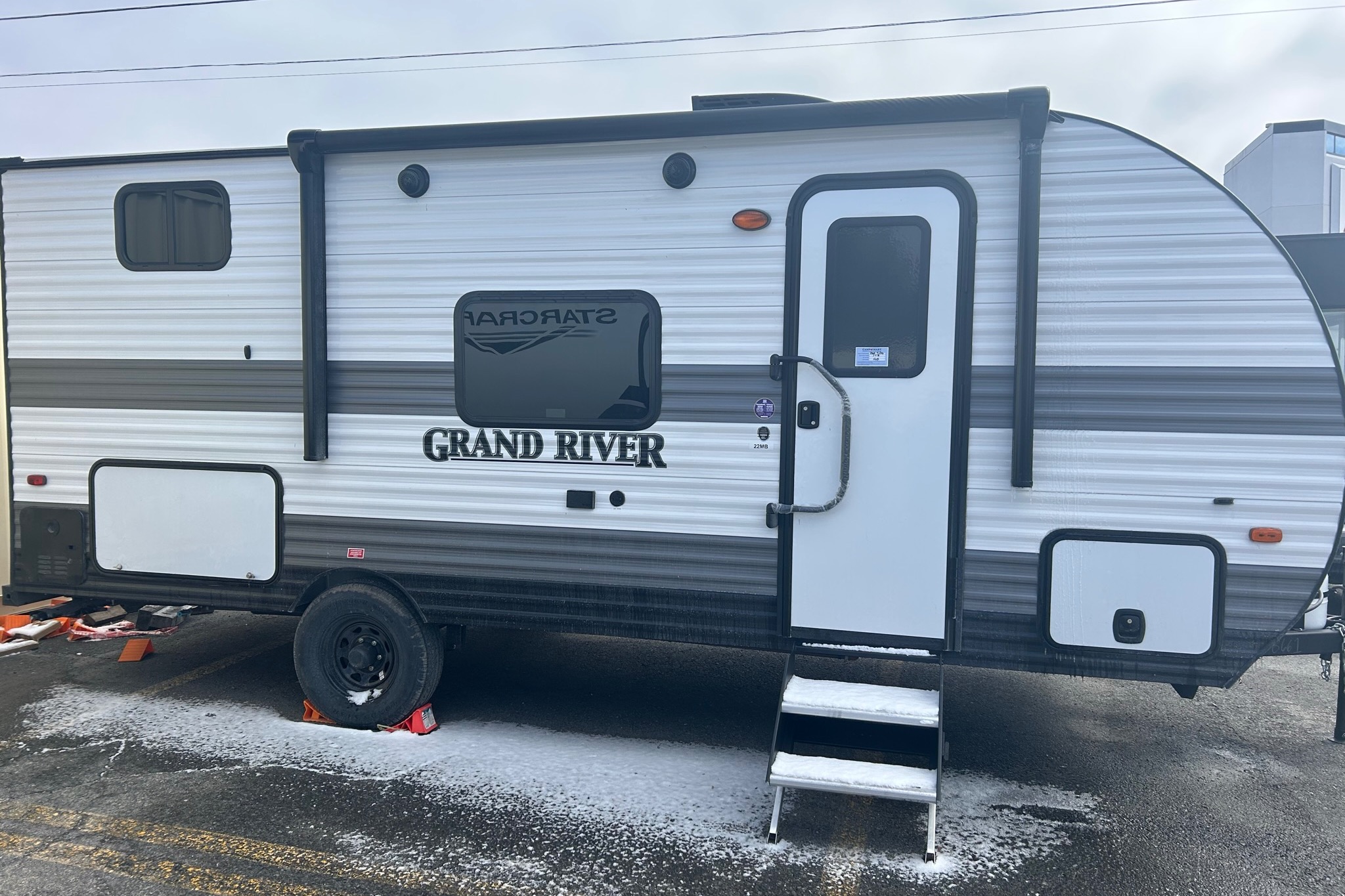 Mark's Gulf Stream 2024 Grand River 22MB Travel Trailer