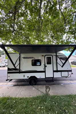 Sin Fronteras Jayco 17HB Travel Trailer