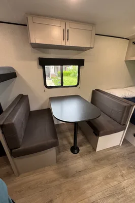 Sin Fronteras Jayco 17HB Travel Trailer