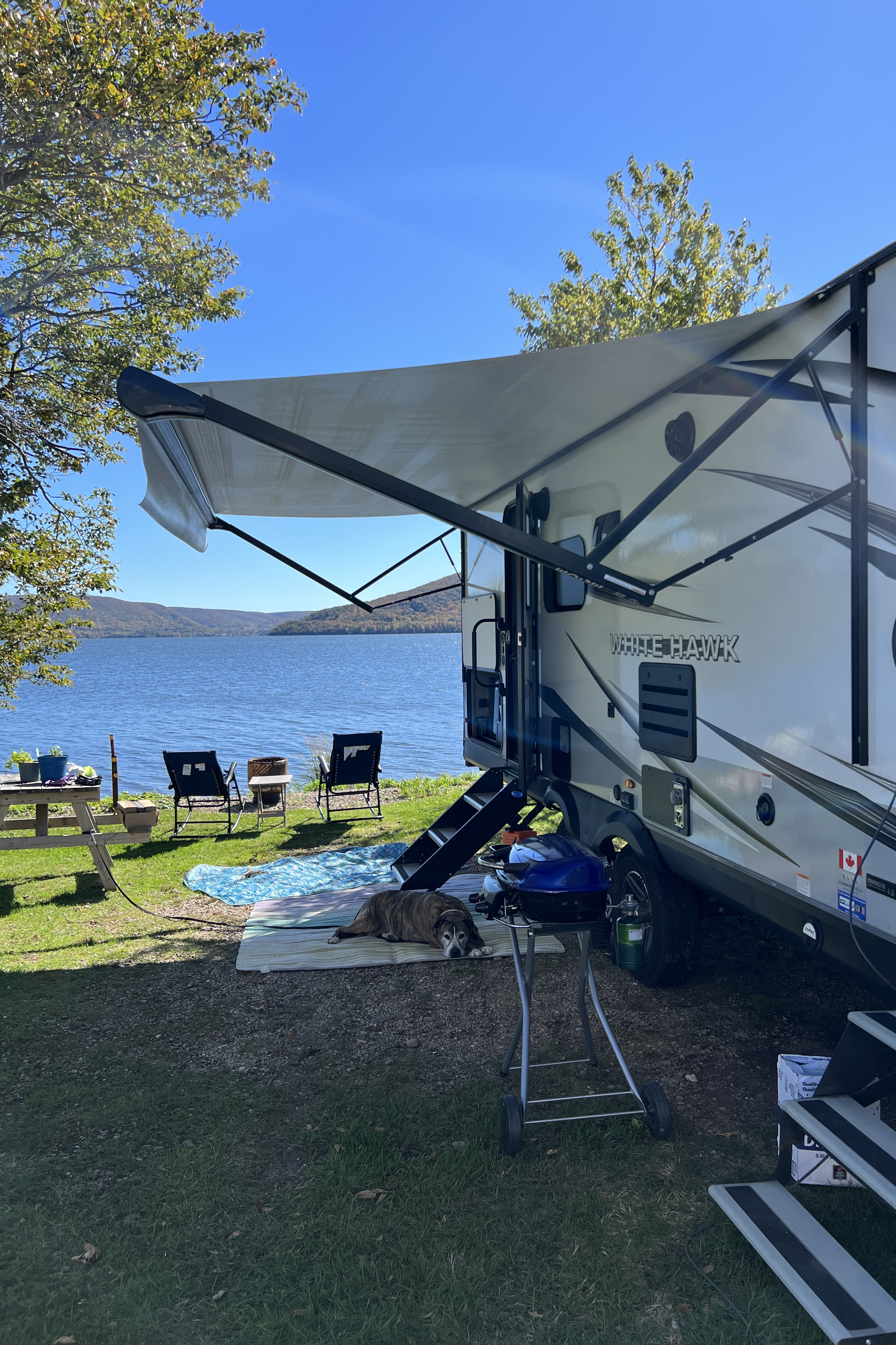 Couples Glamping In Comfort