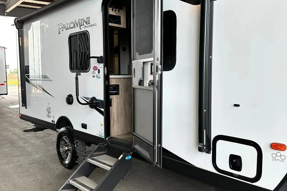 Adam's Palomino Palomini Travel Trailer