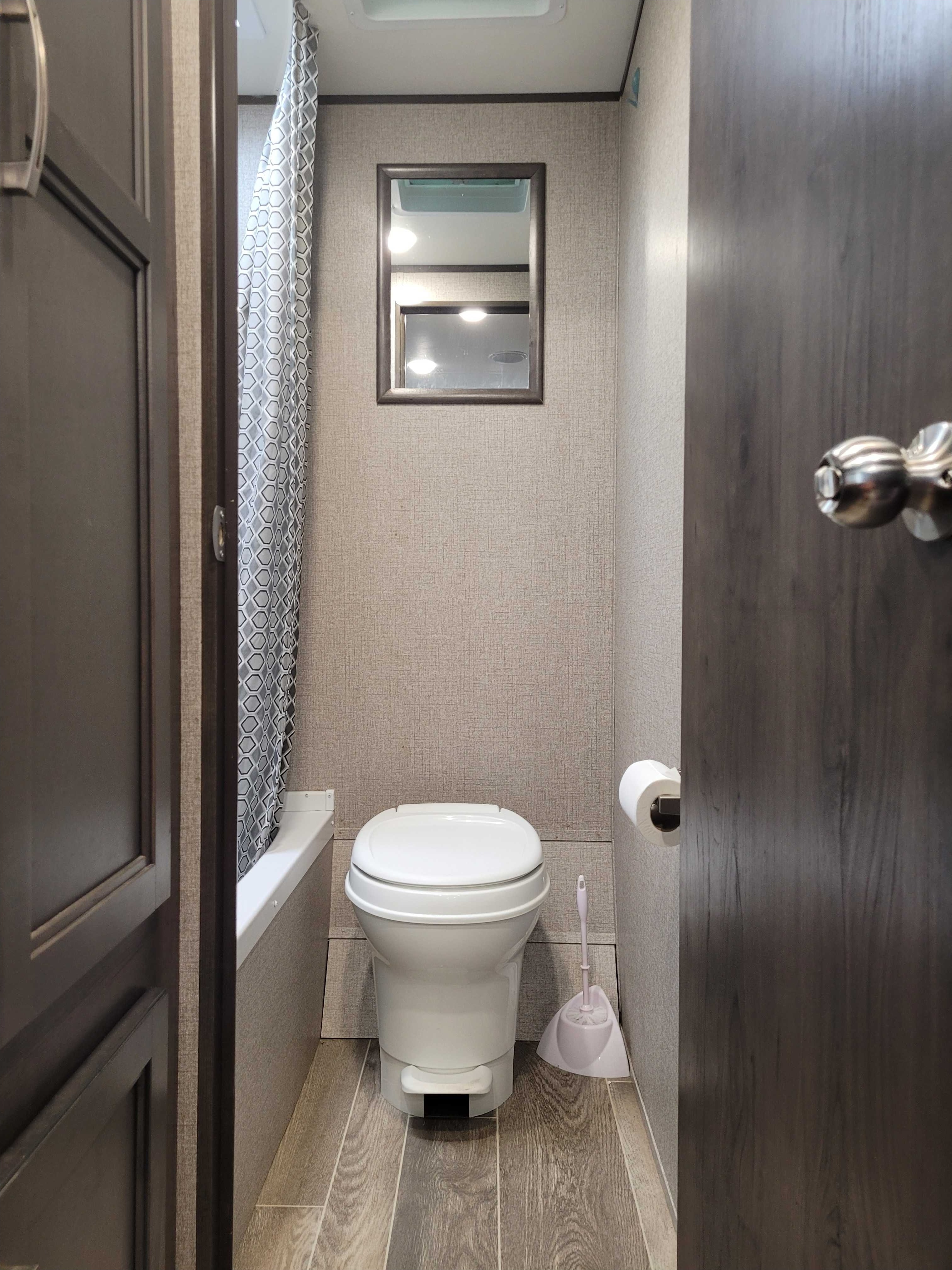 Donna's Jayco Jayflight SLX 7 184BS Travel Trailer