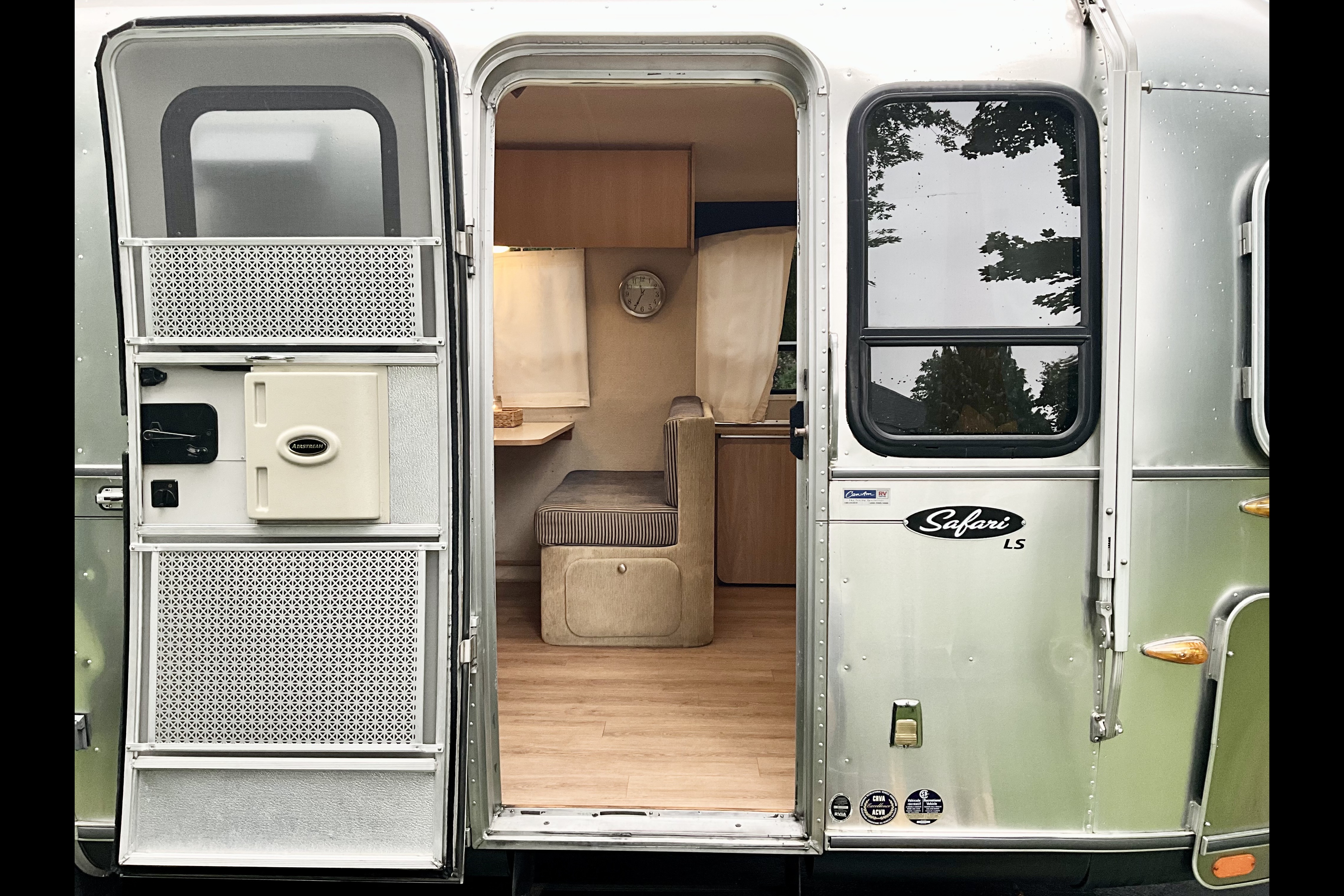Airstream Safari Travel Trailer