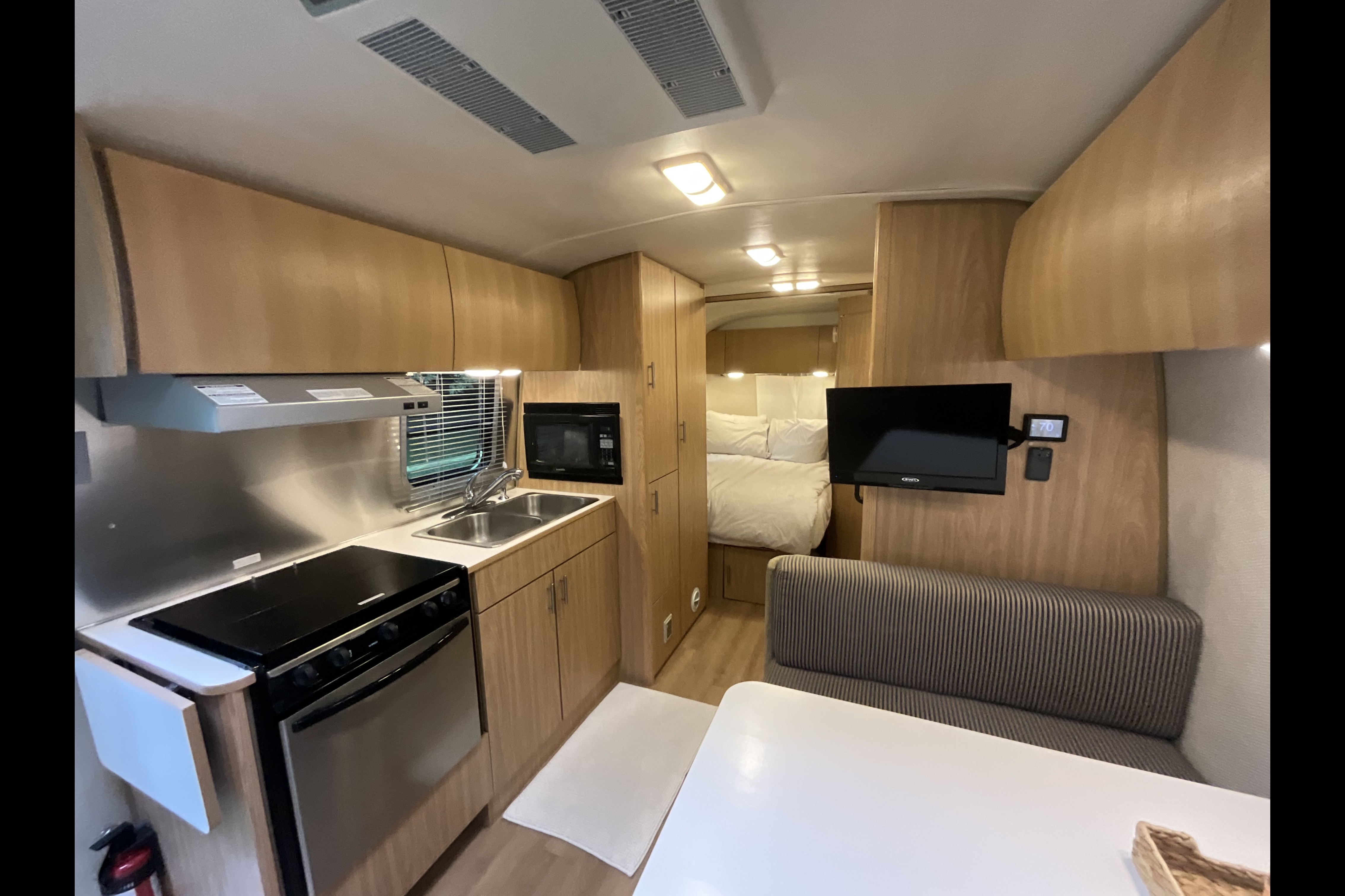 Airstream Safari Travel Trailer