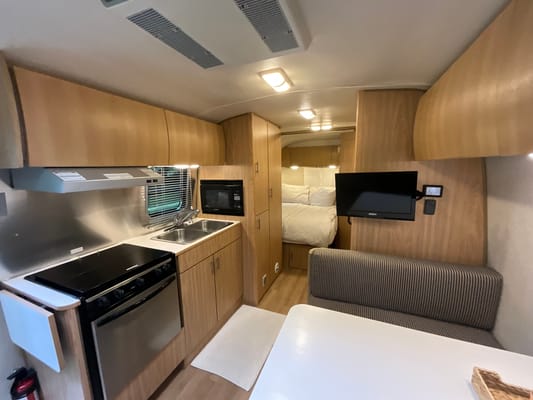 Airstream Safari Travel Trailer