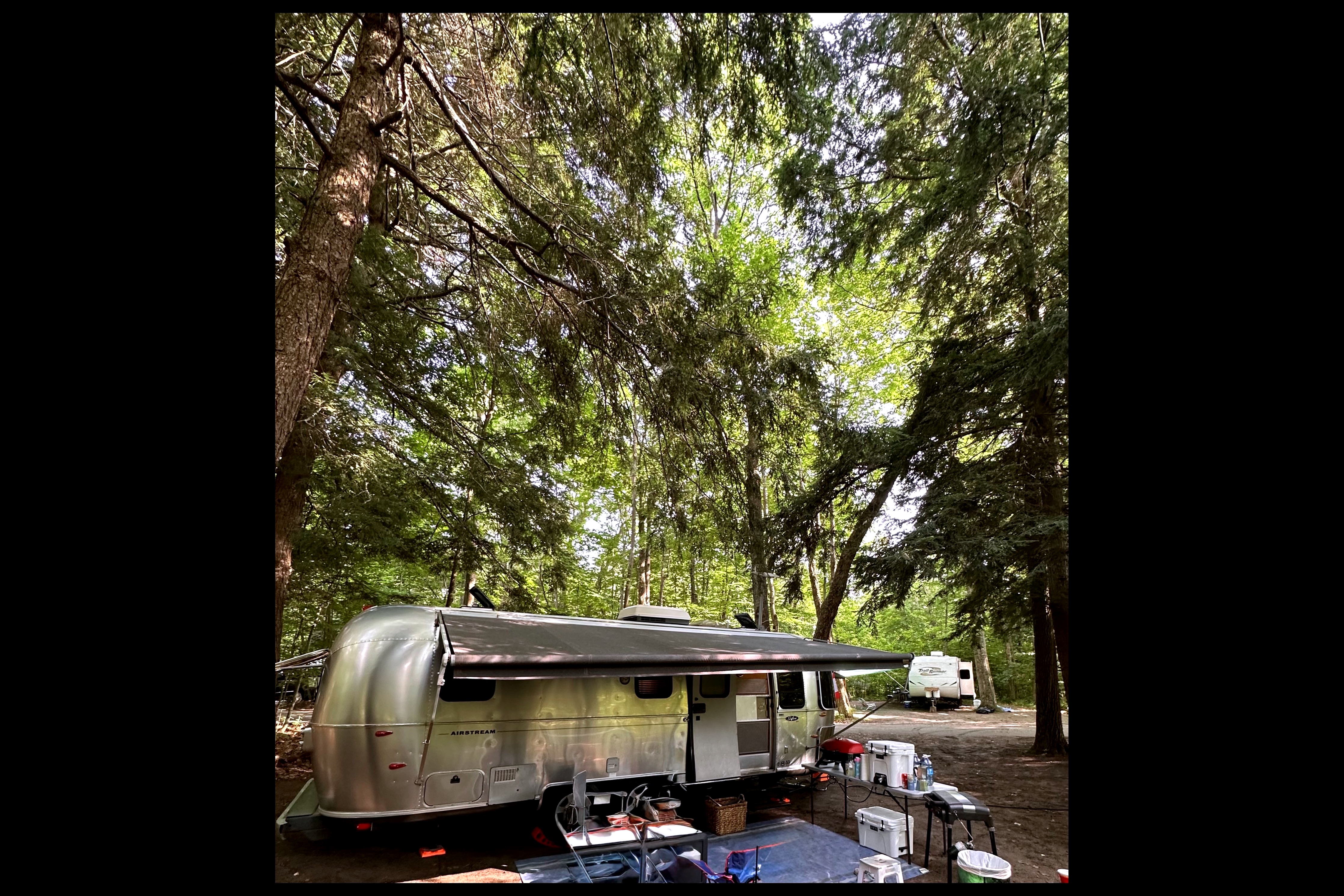 Airstream Safari Travel Trailer