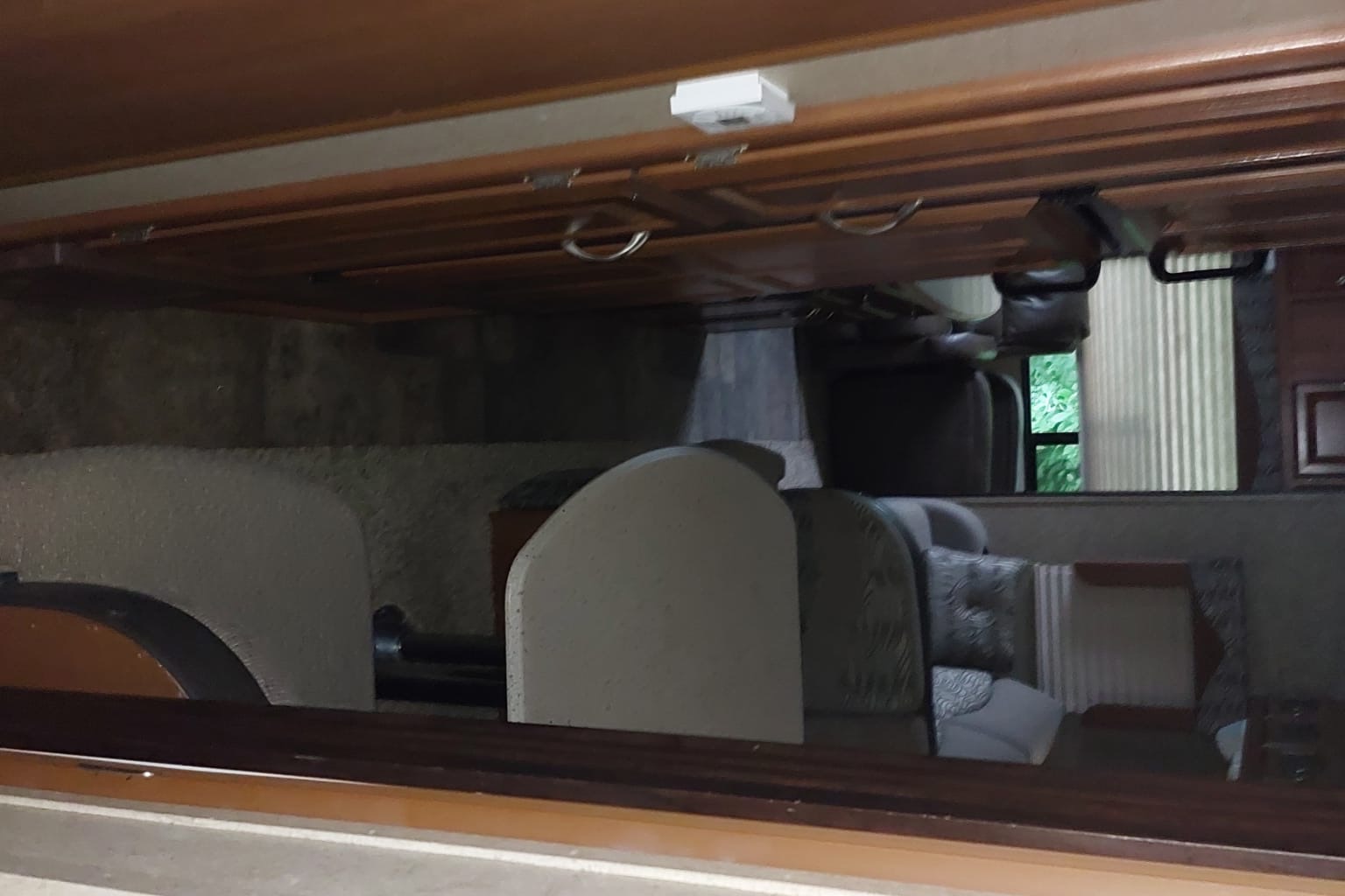 Raymond 's Coachmen Freedom Express Travel Trailer